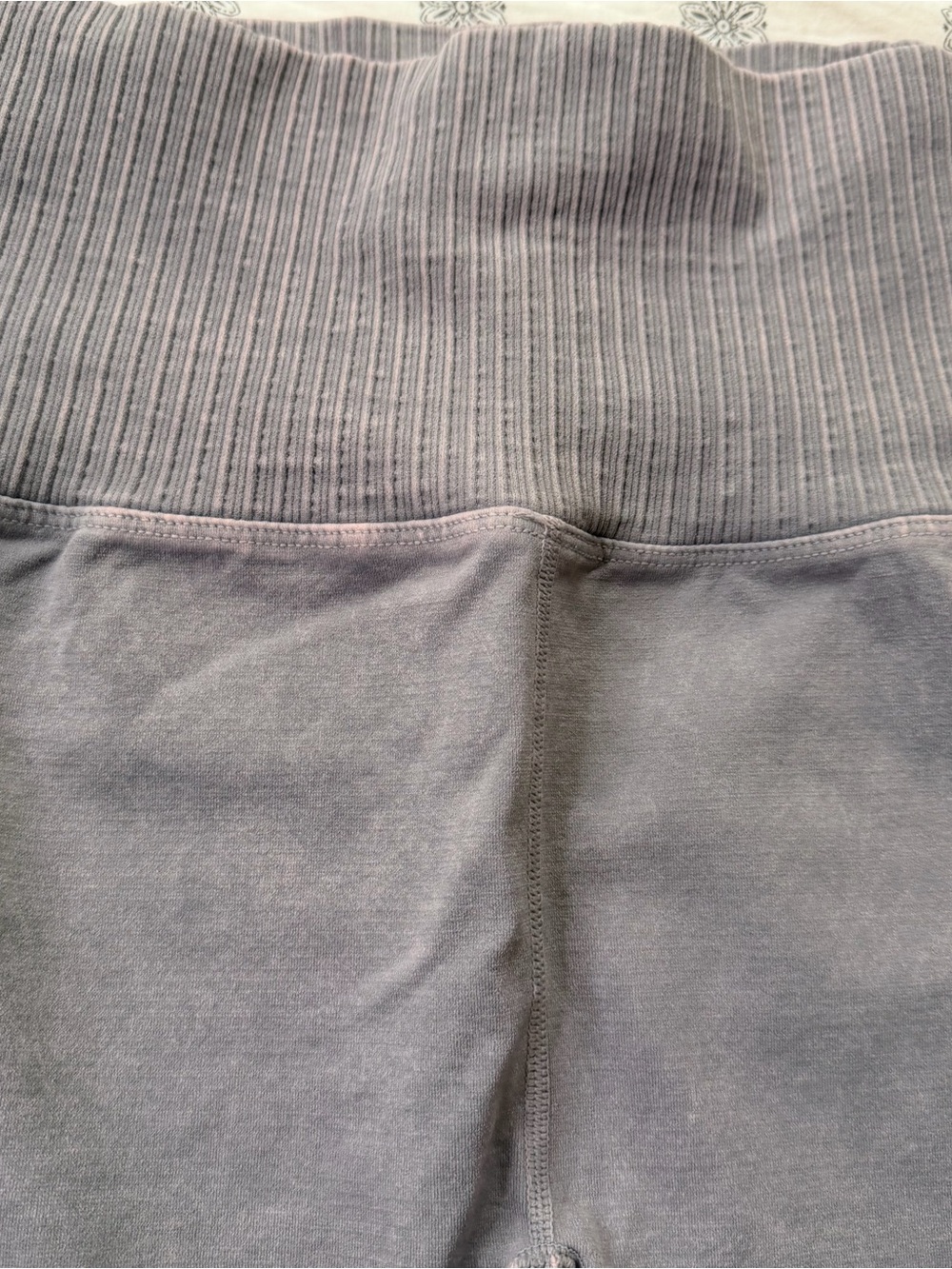 NWOT Free People Movement good karma legging size M/L - Picture 12 of 13